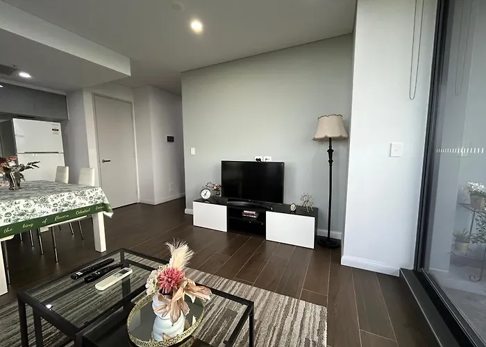 Sun-Filled Apt W Stunning Open Views Of Park&City