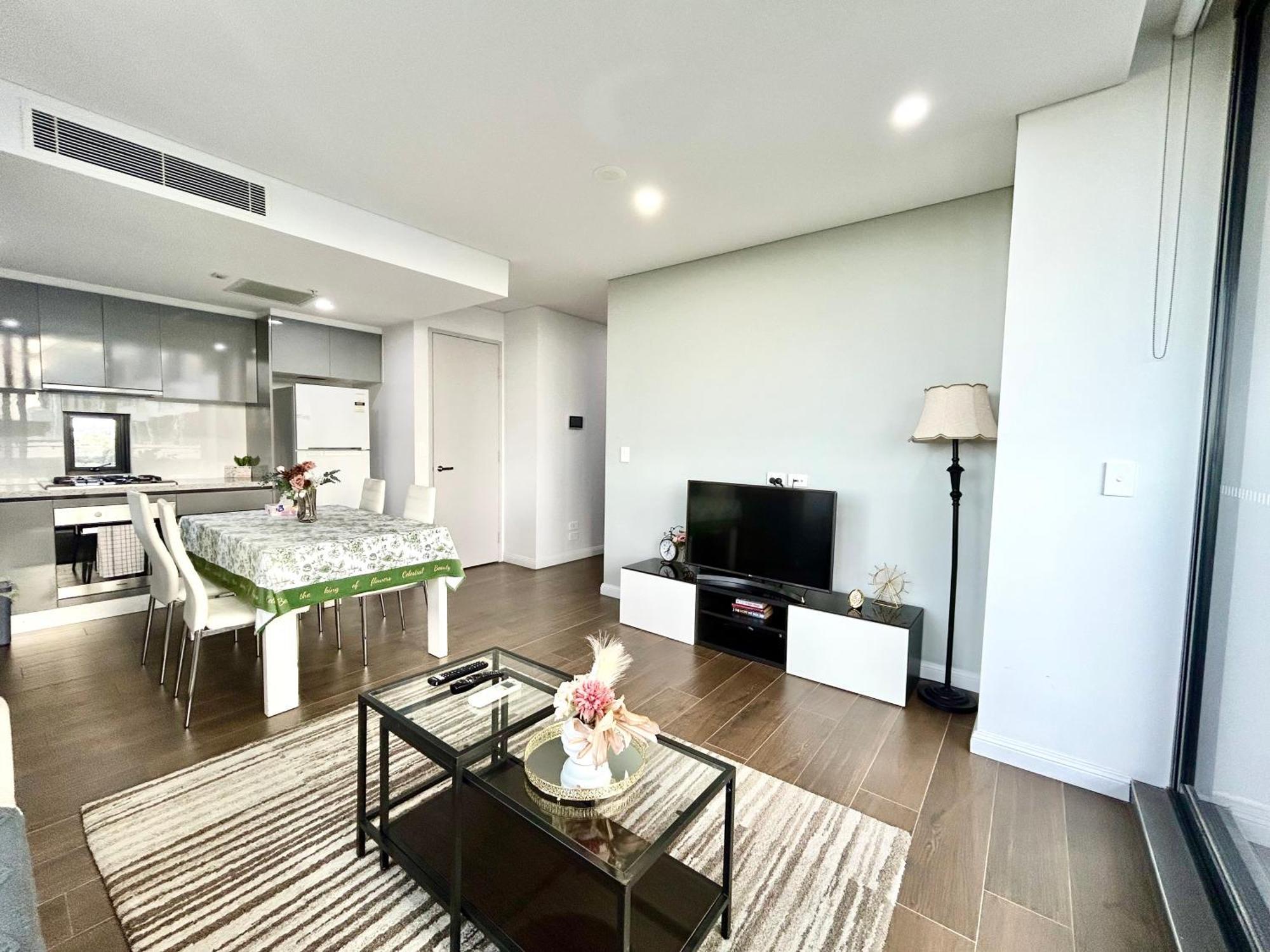 Apartment Sun-filled W Stunning Open Views Of Park&city *